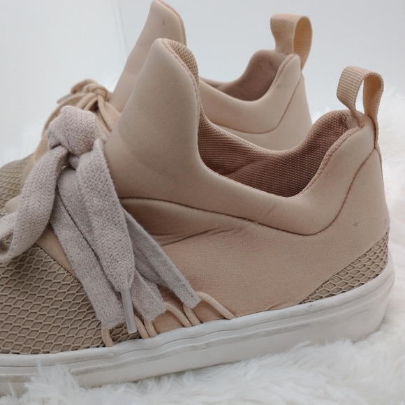 Steve Madden Lancer Blush Pinkish Tan Trainers Sneakers Lace Up Women's Size 6.5 - Picture 5 of 9